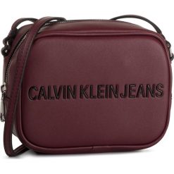 Torebka CALVIN KLEIN JEANS - Sculpted Camera Bag K60K605791 VAQ. Czerwone listonoszki damskie Calvin Klein Jeans, bez wzorów, z jeansu, bez dodatków. Za 269,00 zł.