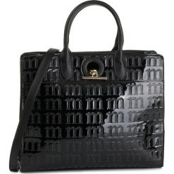 Torebka MONNARI - BAG7940-020 Czarny. Czarne torebki klasyczne damskie Monnari, bez wzorów, ze skóry ekologicznej, klasyczne, bez dodatków. W wyprzedaży za 209,00 zł.