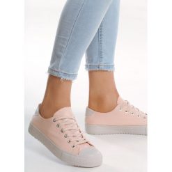 Różowe Trampki Exuberance. Różowe trampki i tenisówki damskie Multu, bez wzorów, bez zapięcia. Za 49,99 zł.