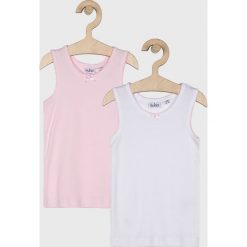 Blukids - Top dziecięcy 92-128 cm (2-pack). Białe bluzki dziewczęce Blukids, bez wzorów, z bawełny, z okrągłym kołnierzem, bez rękawów, bez kaptura. Za 34,90 zł.