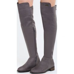Szare Kozaki Zippered. Szare buty zimowe damskie marki Born2be, z okrągłym noskiem, na płaskiej podeszwie. Za 169,99 zł.