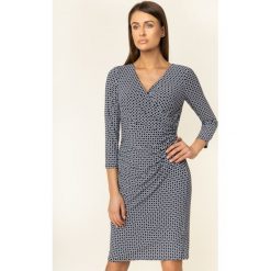 Sukienka codzienna Lauren Ralph Lauren 250773169. Niebieskie sukienki damskie Lauren Ralph Lauren, na co dzień, bez wzorów, z elastanu, bez kołnierzyka, bez rękawów, proste. W wyprzedaży za 599,00 zł.