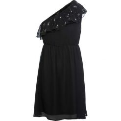 Sukienka na jedno ramię bonprix czarny. Czarne sukienki damskie bonprix, bez wzorów, eleganckie, bez kołnierzyka, bez rękawów. Za 89,99 zł.