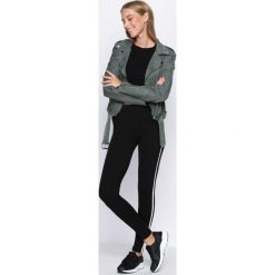 Spodnie damskie: Czarne Legginsy Wild Heart