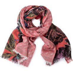 Szal GUESS - Not Coordinated Wool AW6727 MOD03 RFL. Brązowe szaliki damskie marki Guess, z aplikacjami, z wiskozy. W wyprzedaży za 159,00 zł.
