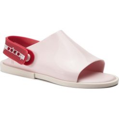 Sandały MELISSA - Twist Ad 32523 Pink/Beige/Red 53506. Różowe klapki damskie Melissa, bez wzorów, z tworzywa sztucznego, bez obcasa. W wyprzedaży za 299,00 zł.