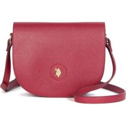 U.S. POLO ASSN. torebka crossbody Jones Small Flap Cross Body czerwona. Czerwone torebki klasyczne damskie U.S. Polo Assn., bez wzorów, eleganckie, bez dodatków. Za 289,00 zł.