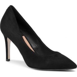 Szpilki GINO ROSSI - DCI545-SAVONAW Black. Czarne półbuty damskie Gino Rossi, bez wzorów, ze skóry, eleganckie, bez obcasa, na obcasie, bez zapięcia. Za 299,99 zł.