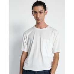 Gładki T-shirt - Biały. Białe t-shirty męskie Reserved, s, bez wzorów, bez kołnierzyka. Za 49,99 zł.