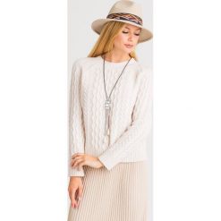 SWETER CARPAZI Weekend Max Mara. Swetry damskie Weekend Max Mara, xl, bez wzorów, z wełny, bez rękawów, bez kaptura. Za 1049,00 zł.