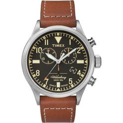 Timex Waterbury TW2P84300. Czerwone zegarki męskie Timex. W wyprzedaży za 322,00 zł.