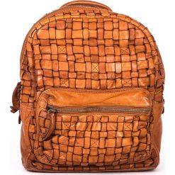 Skórzany plecak w kolorze brązowym - 26 x 33 x 13 cm. Pomarańczowe plecaki damskie marki neropantera, ze skóry. W wyprzedaży za 429,95 zł.