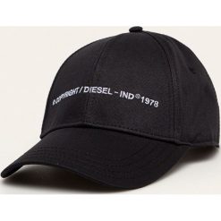 Diesel - Czapka. Czarne czapki damskie Diesel, z bawełny. Za 269,90 zł.