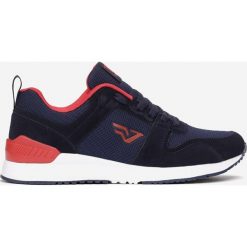 Niebieskie Buty Sportowe Auramere. Niebieskie buty sportowe męskie Born2be, bez zapięcia. W wyprzedaży za 109,99 zł.
