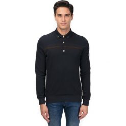 Bluza w kolorze granatowym. Niebieskie bluzy męskie GALVANNI, xl, z nadrukiem, z bawełny, z klasycznym kołnierzykiem, bez rękawów, bez kaptura. W wyprzedaży za 199,95 zł.