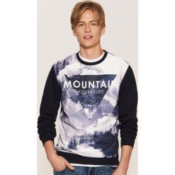 Bluza z fotonadrukiem - Granatowy. Niebieskie bluzy męskie rozpinane marki House, xl. W wyprzedaży za 49,99 zł.
