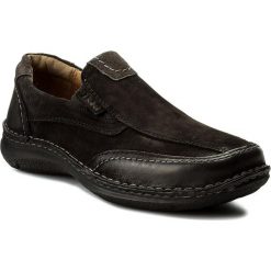 Półbuty JOSEF SEIBEL - Anvers 67 43621 994 100 Schwarz. Czarne półbuty zamszowe męskie marki Josef Seibel, na co dzień. W wyprzedaży za 239,00 zł.