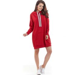 Czerwona Długa Bluza Kangurka z Kapturem w Sportowym Stylu. Czerwone bluzy sportowe damskie marki Molly.pl, uniwersalny, z długim rękawem, długie, z kapturem. Za 129,90 zł.