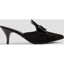 Buty ślubne damskie: Trendyol Czółenka z kokardą - Black