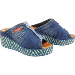 LANQIER 42C266 jeans, klapki damskie. Koturny damskie Lanqier, bez obcasa, na koturnie, bez zapięcia. Za 169,90 zł.
