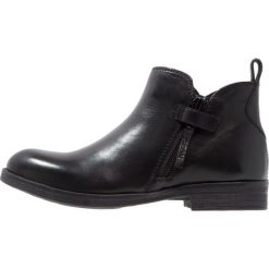 Buty zimowe damskie: Geox AGATA Botki black