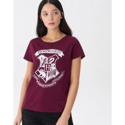 T-shirt Hogwarts - Fioletowy. Fioletowe t-shirty damskie marki House, xl, bez wzorów, bez kołnierzyka. Za 29,99 zł.