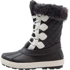 Fullstop. Śniegowce black/white. Czarne buty zimowe damskie marki fullstop., z materiału. W wyprzedaży za 135,20 zł.