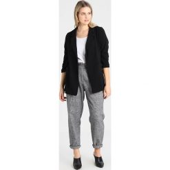 Płaszcze damskie pastelowe: New Look Curves RIVERPOOL Krótki płaszcz black