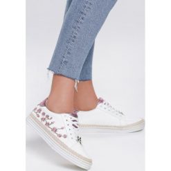 Biało-Różowe Trampki Going Home. Różowe espadryle damskie Renee, z aplikacjami, na sznurówki. Za 59,99 zł.