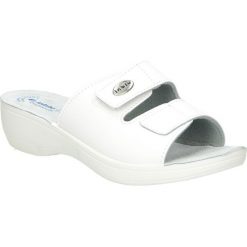 Klapki Inblu PL000028. Szare klapki damskie marki Inblu. Za 49,99 zł.