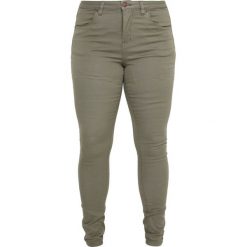 Zizzi AMY LONG Jeans Skinny Fit dusty olive. Brązowe jeansy damskie relaxed fit marki Zizzi, z bawełny. Za 169,00 zł.