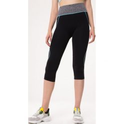 Jasnoniebieskie Legginsy Miscue. Niebieskie legginsy damskie Born2be, s, bez wzorów. W wyprzedaży za 39,99 zł.