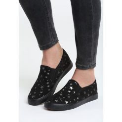 Czarne Slip On Break Fee. Czarne trampki i tenisówki damskie Born2be, bez wzorów, bez zapięcia. Za 49,99 zł.