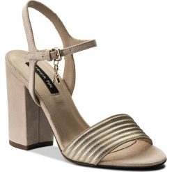 Sandały PATRIZIA PEPE - 2V7914/A4BA-R595 Rose/Gold. Brązowe klapki damskie marki Patrizia Pepe, bez wzorów, ze skóry, bez obcasa, na obcasie. W wyprzedaży za 589,00 zł.
