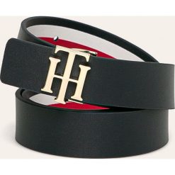 Tommy Hilfiger - Pasek skórzany dwustronny. Czarne paski damskie TOMMY HILFIGER, w paski, ze skóry. W wyprzedaży za 199,90 zł.