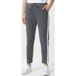 Ciemnoszare Spodnie Dresowe Bridlemile. Szare spodnie damskie Born2be, xl, z dzianiny, klasyczne. Za 49,99 zł.