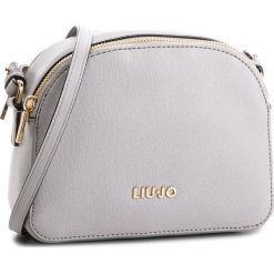 Torebka LIU JO - XS Crossbody Isola A68007 E0087 Frozen 63850. Szare torebki klasyczne damskie marki Liu Jo, bez wzorów, ze skóry ekologicznej, wizytowe, na ramię, bez dodatków. W wyprzedaży za 289,00 zł.