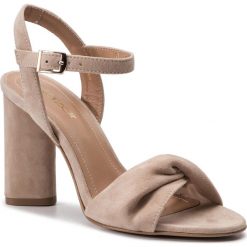 Sandały KAZAR - Crystal 38644-02-03 Beige. Brązowe klapki damskie Kazar, w paski, ze skóry, na wysokim obcasie. W wyprzedaży za 329,00 zł.