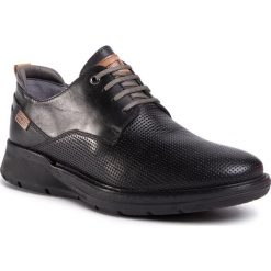 Półbuty PIKOLINOS - M7S-4388 Black. Czarne półbuty męskie Pikolinos, na co dzień, bez wzorów, ze skóry, klasyczne, bez zapięcia. Za 579,00 zł.