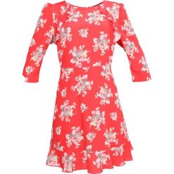 Sukienki hiszpanki: New Look Petite VIDAR FLORAL FRILL SKATER DRESS Sukienka letnia red