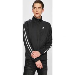 Nike Sportswear - Bluza. Żółte bluzy męskie marki Nike Sportswear, s, z bawełny, bez kaptura. Za 259,90 zł.