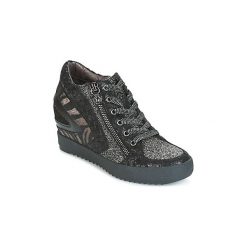Buty Mam'Zelle LAKALA. Szare trampki i tenisówki damskie marki Mam'Zelle, bez wzorów, bez zapięcia. Za 423,20 zł.
