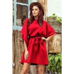 Sofia Sukienka Motyl Czerwona. Czerwone sukienki damskie numoco, s, bez wzorów, bez kołnierzyka, bez rękawów. Za 179,00 zł.