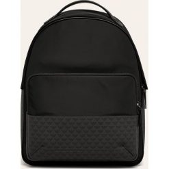 Emporio Armani - Plecak. Czarne plecaki męskie Emporio Armani, bez wzorów, z poliesteru. Za 1099,00 zł.