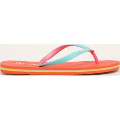 Pepe Jeans - Japonki Beach Basic. Różowe klapki damskie Pepe Jeans, bez wzorów, z jeansu, bez obcasa, na obcasie. W wyprzedaży za 79,90 zł.