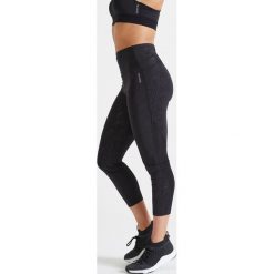 Legginsy 7/8 fitness cardio 500A damskie. Czarne legginsy sportowe damskie DOMYOS, xl, w paski, z elastanu, na fitness i siłownię. Za 89,99 zł.