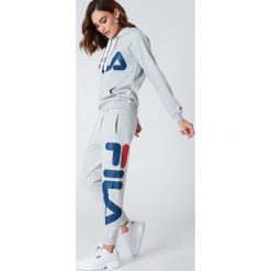 Spodnie z wysokim stanem: FILA Klasyczne spodnie dresowe basic – Grey