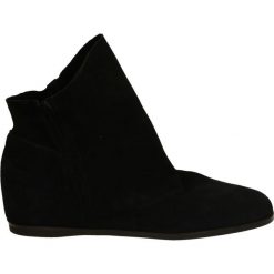 Botki - S150 CAM NERO. Czarne botki damskie na zamek Venezia, ze skóry. Za 259,00 zł.