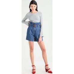 Miss Sixty IANNA JEANS Szorty jeansowe blue denim. Niebieskie szorty damskie Miss Sixty. W wyprzedaży za 471,20 zł.