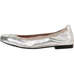 Baleriny damskie lakierowane: Pretty Ballerinas ESPEQIO Baleriny ami plata